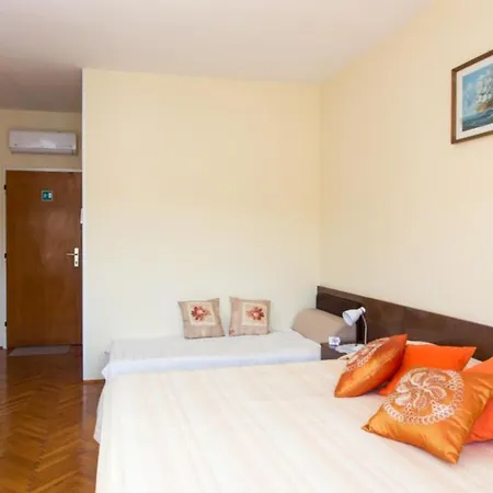 Πανσιόν Malfi 3*