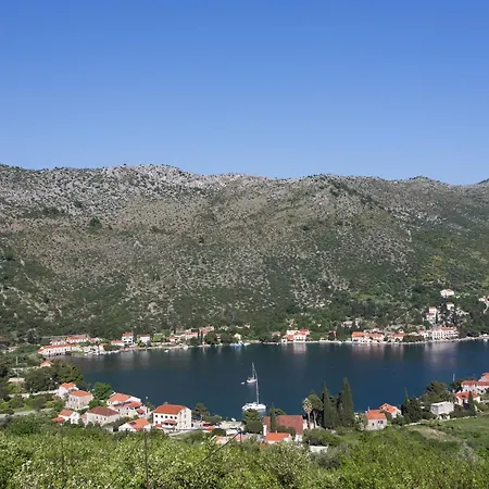 Πανσιόν Malfi