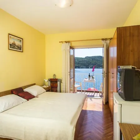 Πανσιόν Malfi 3*