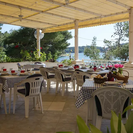 Πανσιόν Malfi